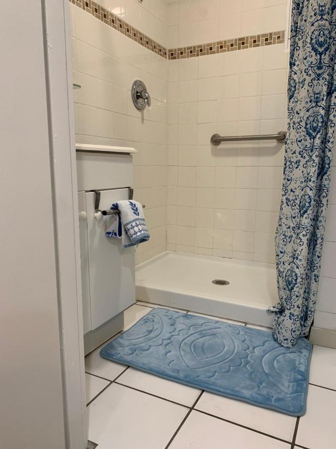 Cozy Studio Only 10 Minutes By Car Of Siesta Key サラソータ エクステリア 写真